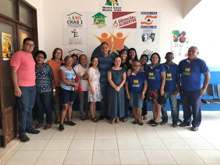 Carlinhos Florêncio visita a Secretaria de Assistência Social em Bacabal