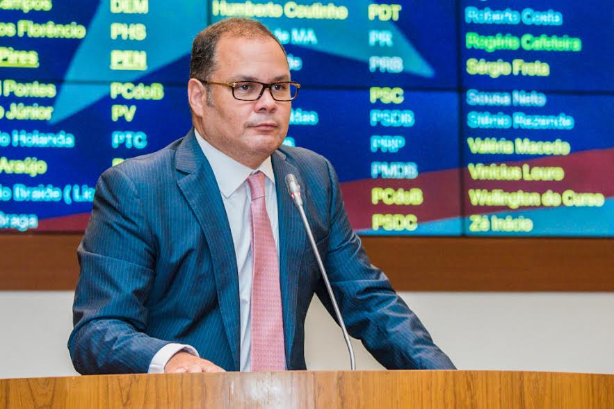 Deputado Rogério Cafeteira afirma que falta coerência no discurso de Eduardo Braide