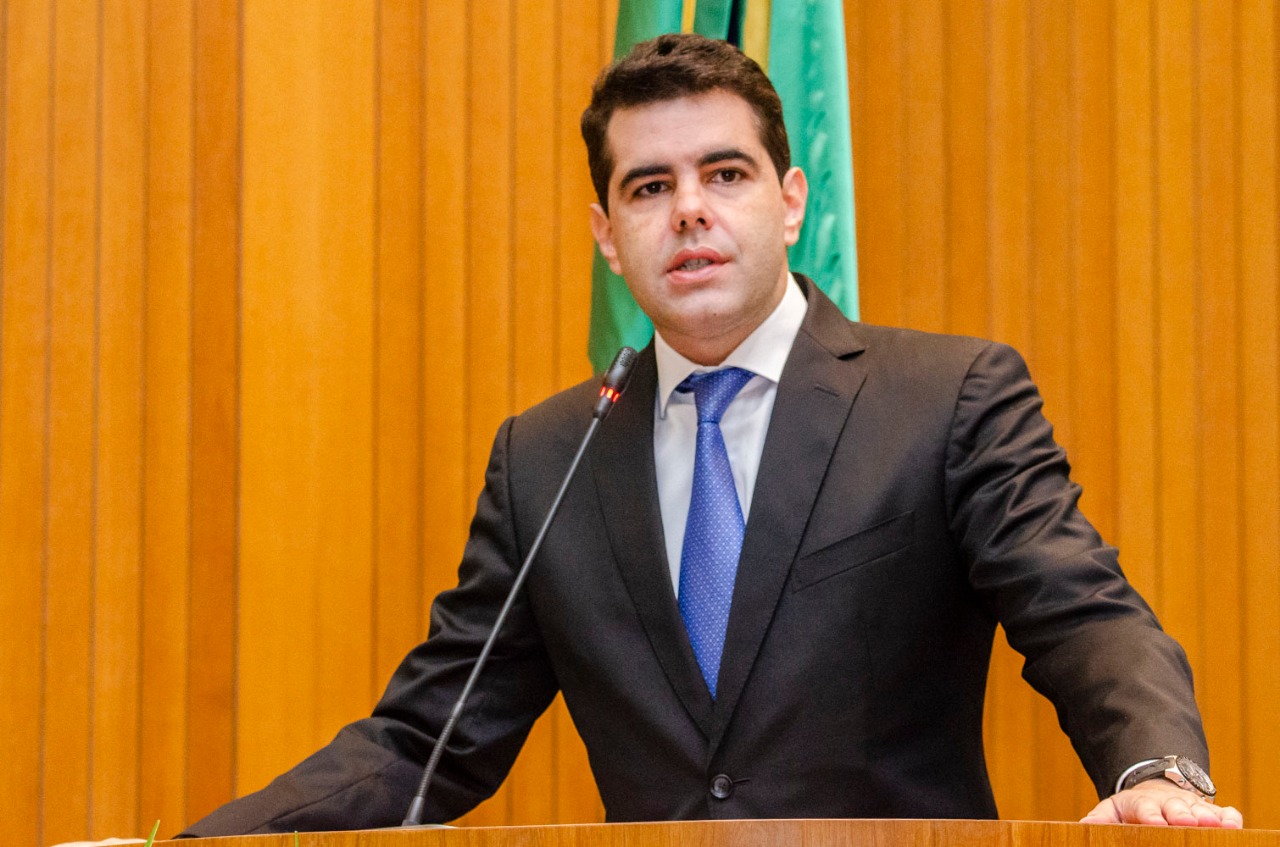 Deputado Adriano Sarney declara apoio ao candidato a presidente Jair  Bolsonaro