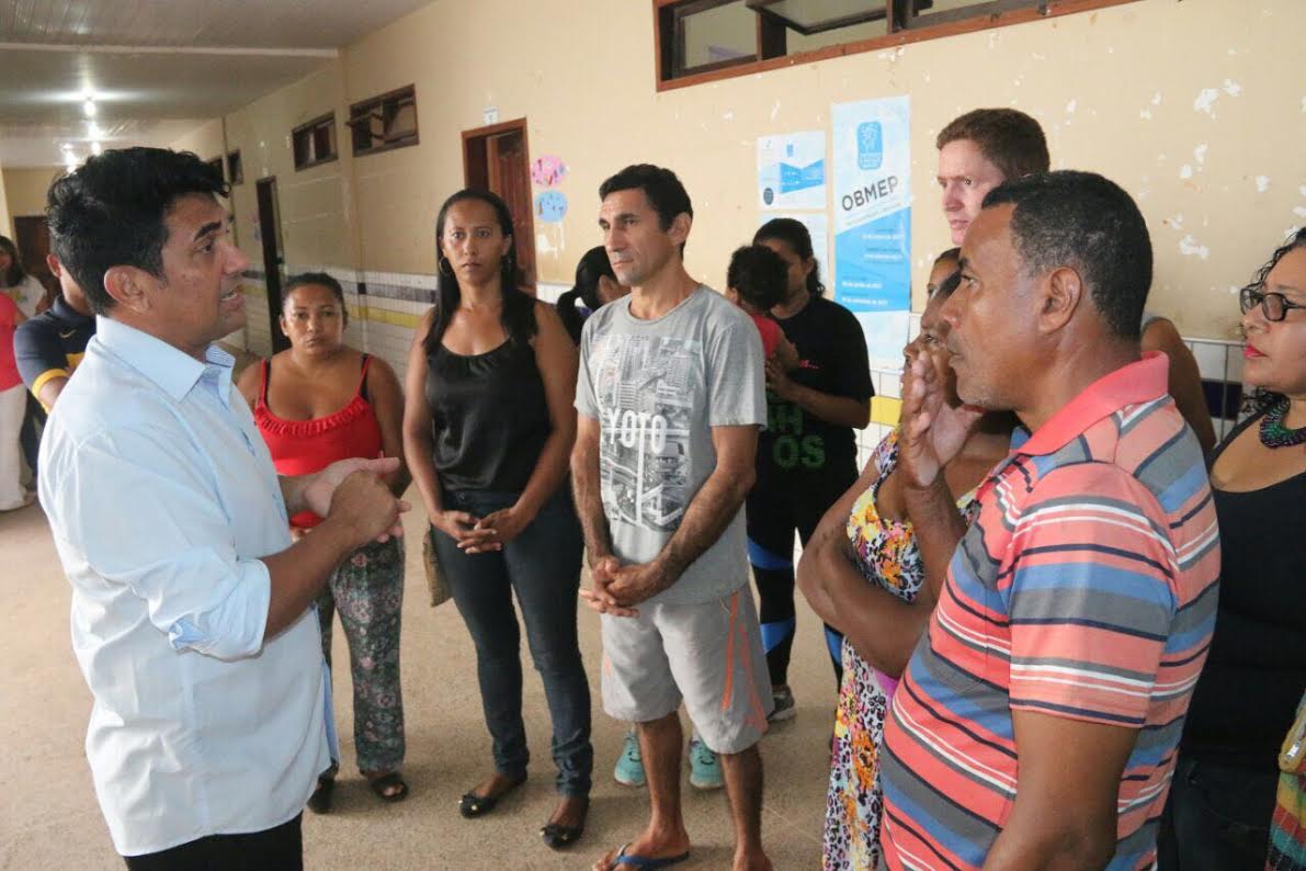 Deputado Wellington denuncia precariedades na escola Jackson Lago da Cidade Operária 