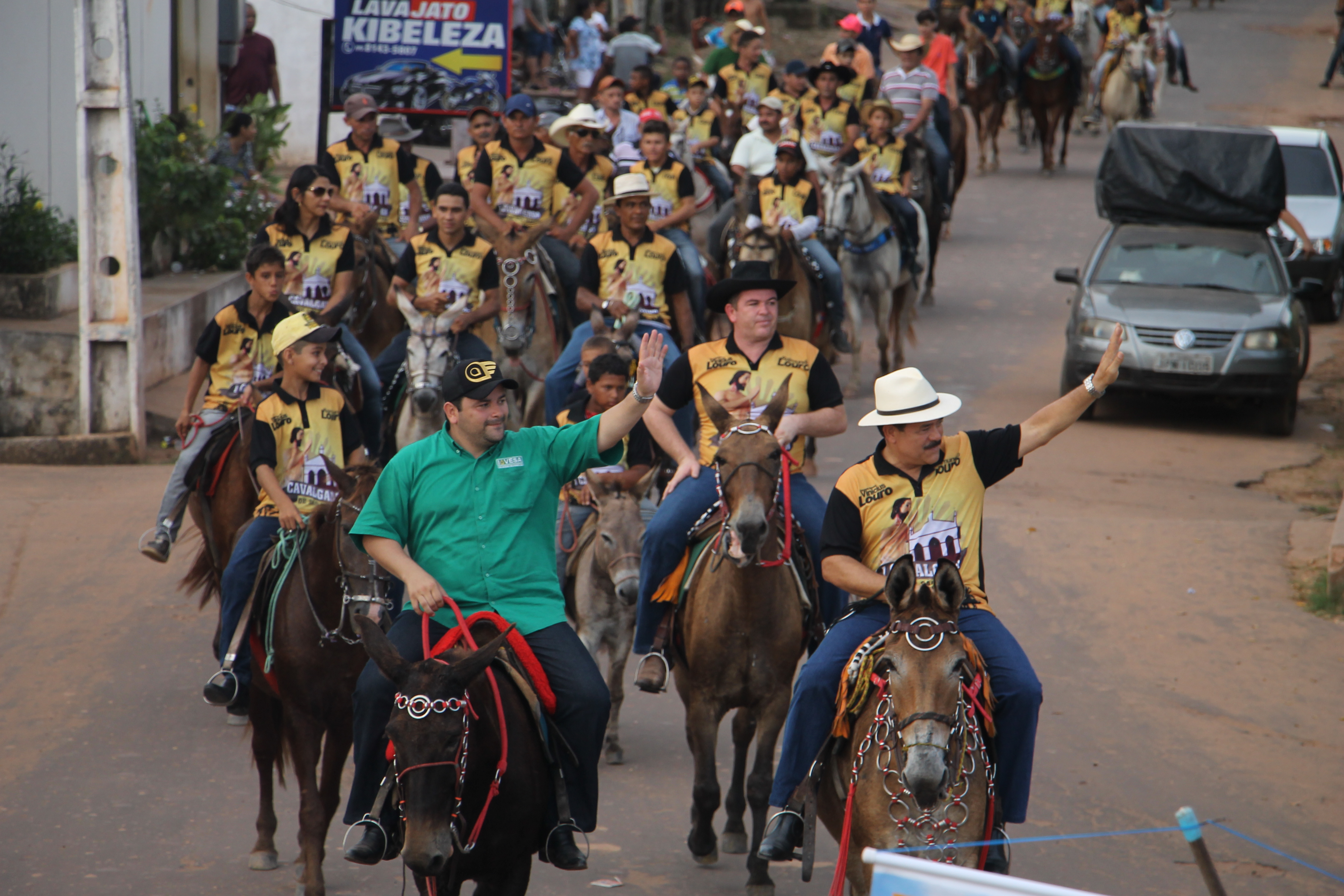 Vinicius Louro participa da I Cavalgada do Festejo de São Manoel 