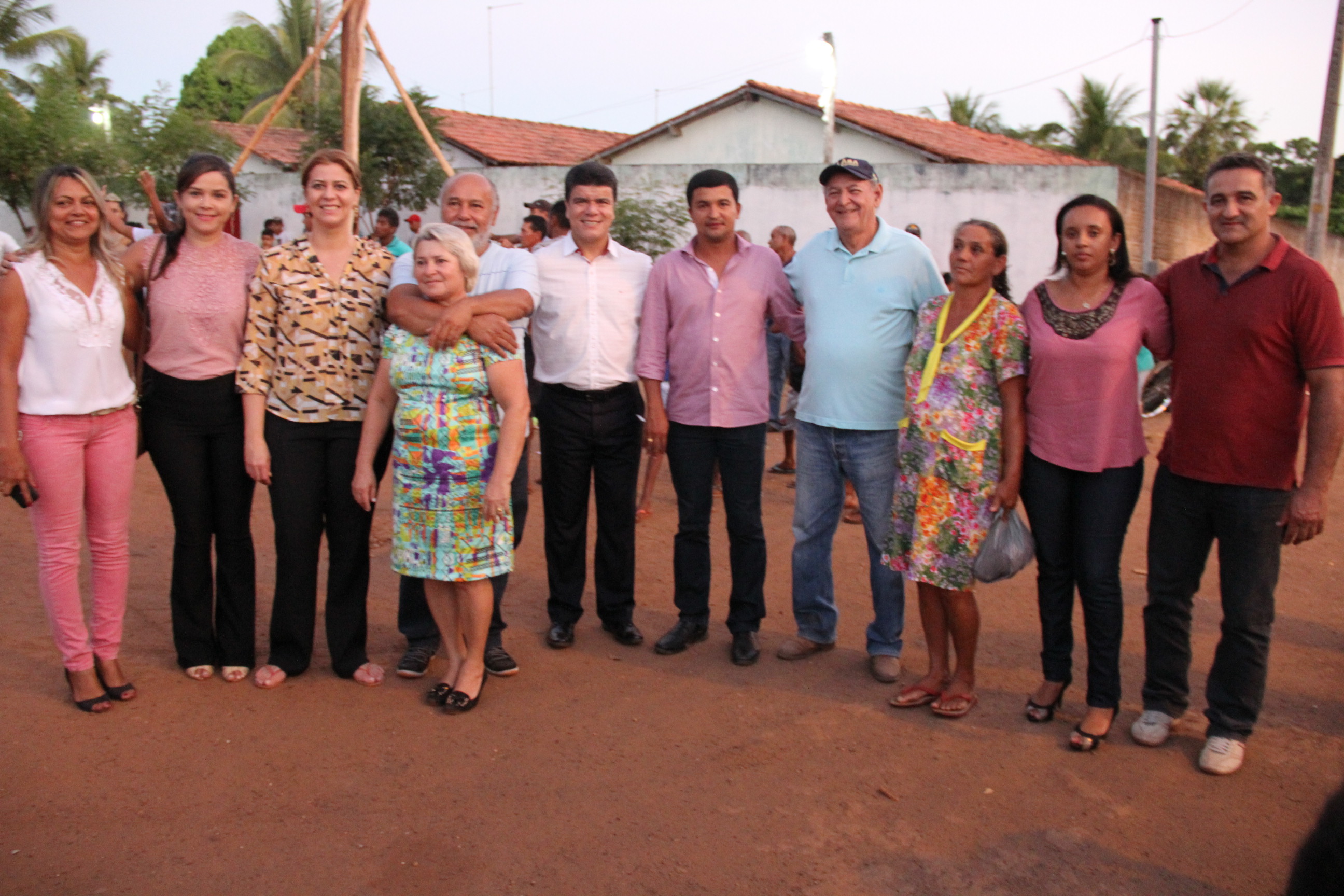 Valeria Macedo participa da abertura da Festa do Divino em Carolina