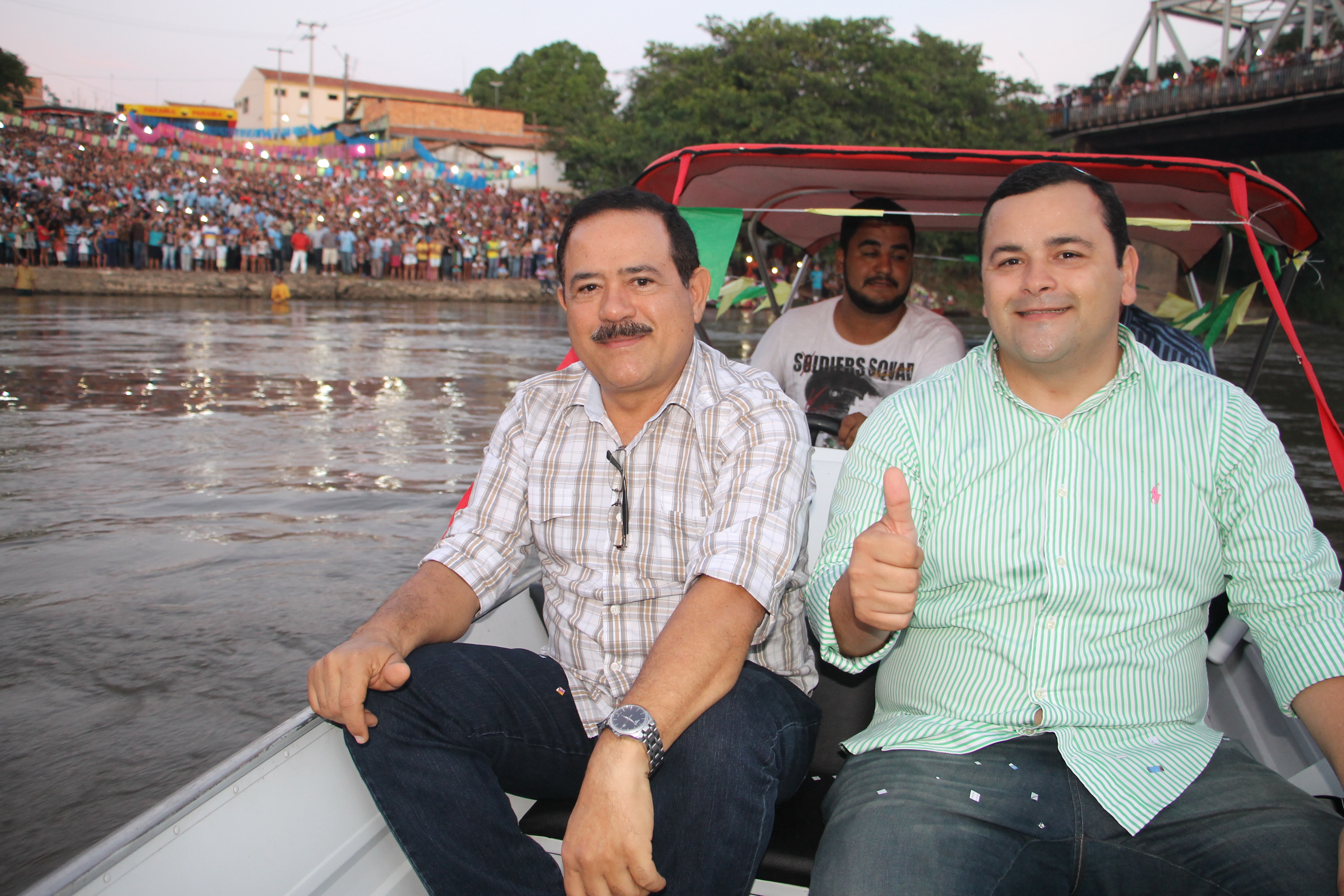 Vinicius Louro participa do dia de São Pedro nas águas do Mearim      