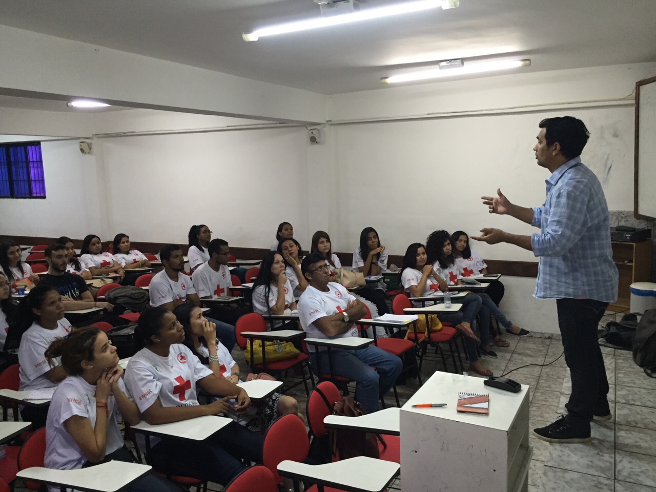 Deputado Wellington ministra palestra na Operação Cruz Vermelha Viva