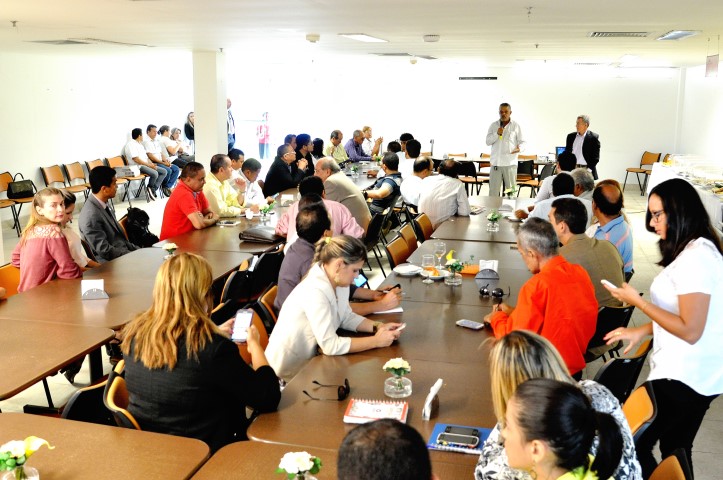 Coffee-break reúne jornalistas do Comitê de Imprensa da ALEMA