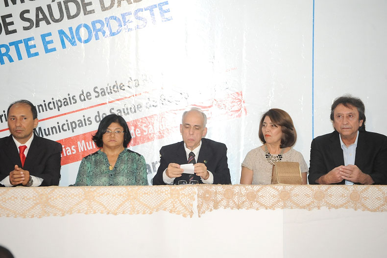 Vianey participa da abertura do Congresso de Secretarias Municipais de Saúde