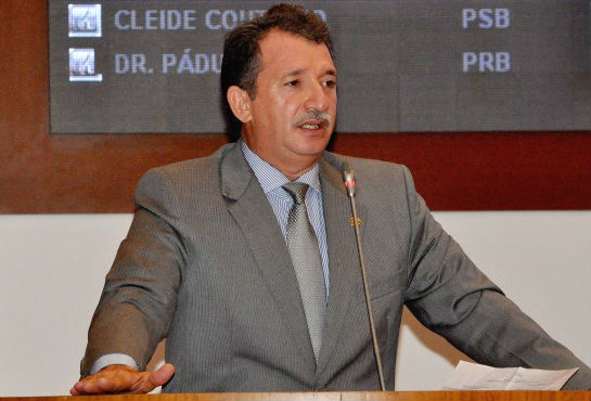 Magno Bacelar registra inauguração de hospitais no interior do Maranhão