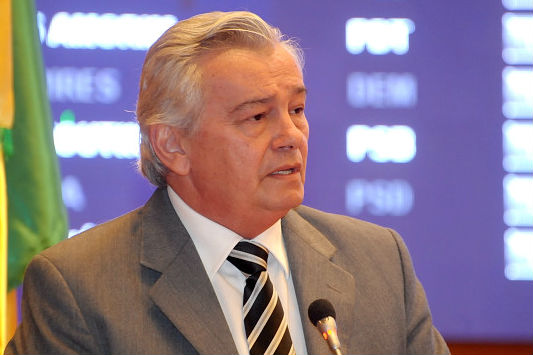 Encontros com vereadores beneficiarão todo o Legislativo, diz Arnaldo