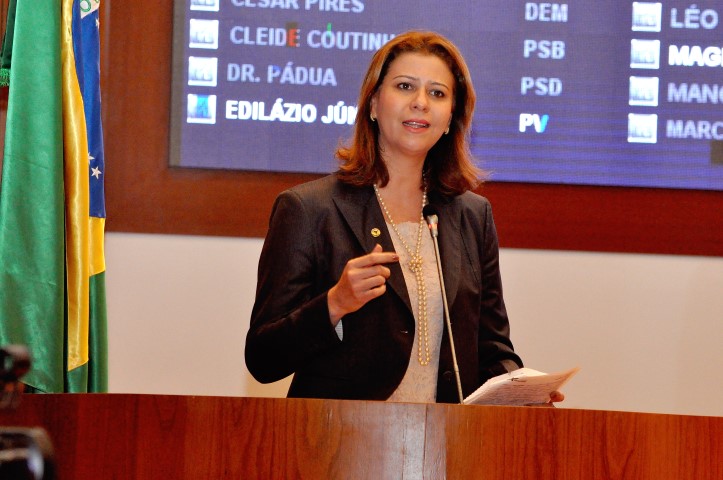 Valéria Macedo pede melhorias para povoados de Ribamar Fiquene