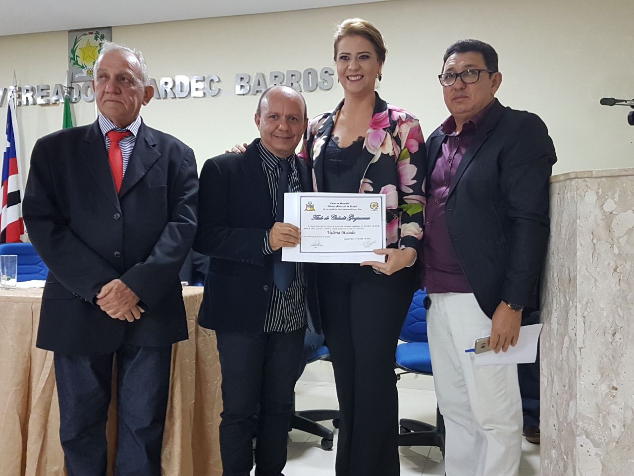 Deputada Valéria Macedo recebe título de cidadã grajauense