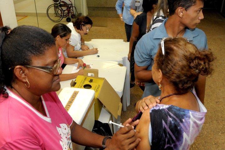 Assembleia promove campanha de vacinação até quinta-feira, 10