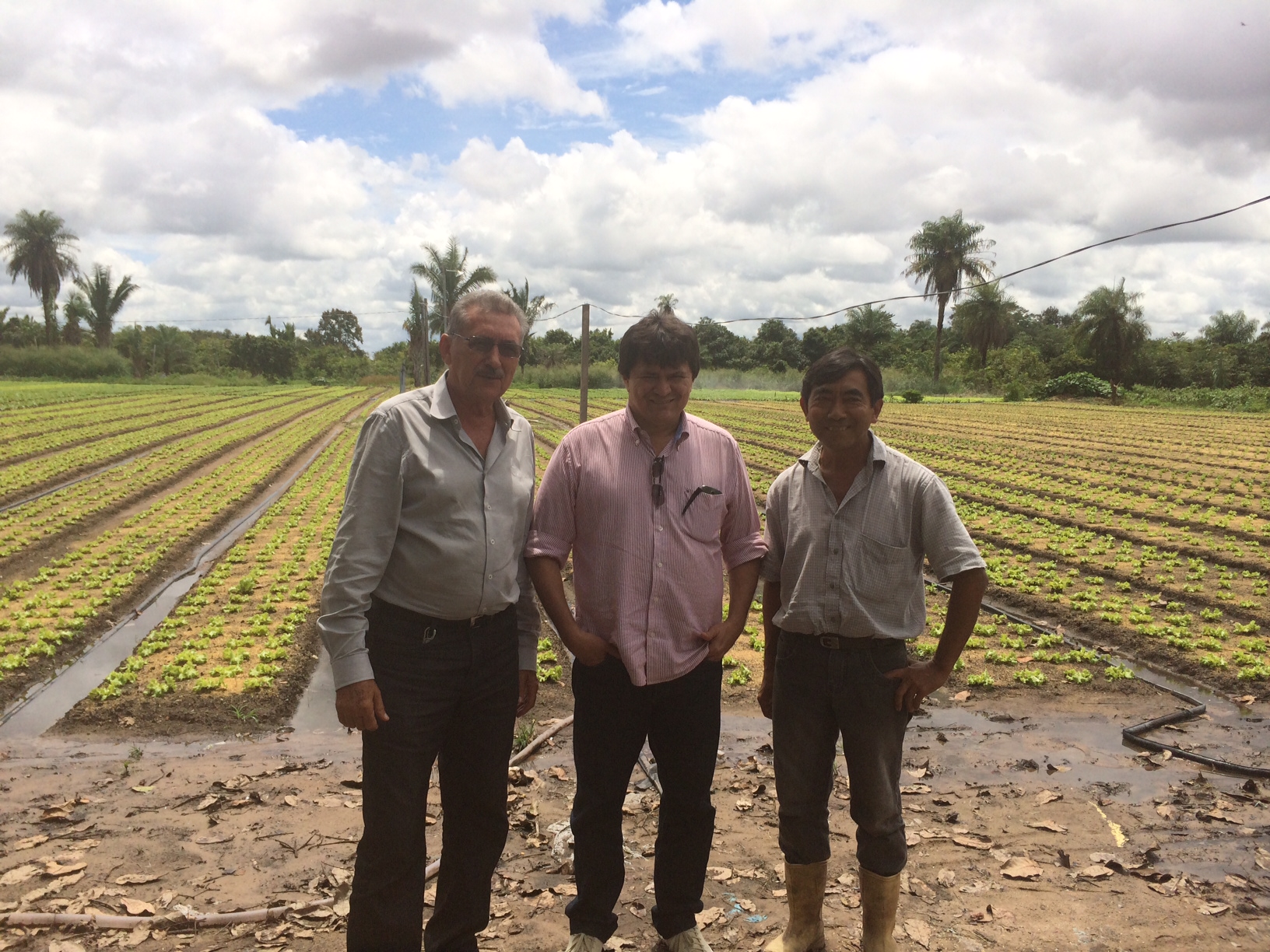 Deputado Léo Cunha faz visita ao Projeto Cinturão Verde 