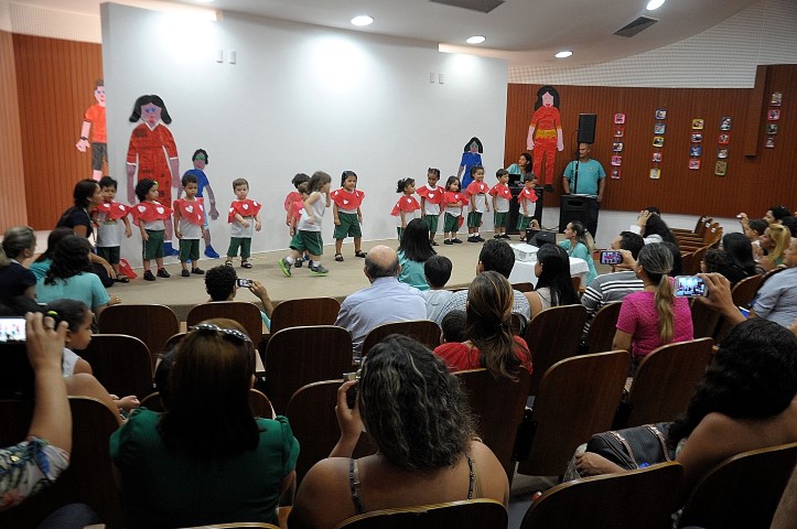 Gedema promove nova homenagem às mães das crianças da Sementinha