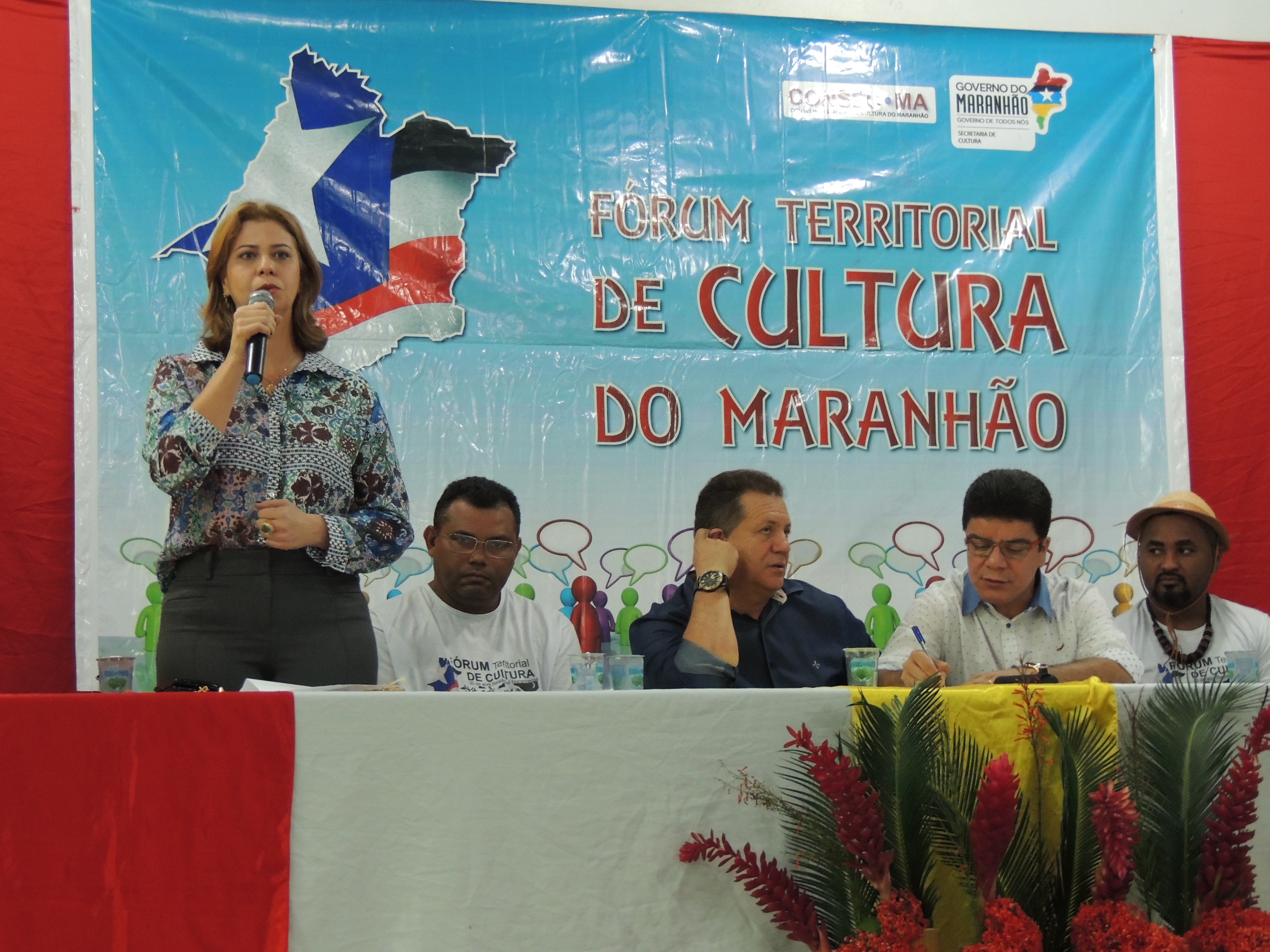  Valéria Macedo participa do Fórum Regional de Cultura em Porto Franco