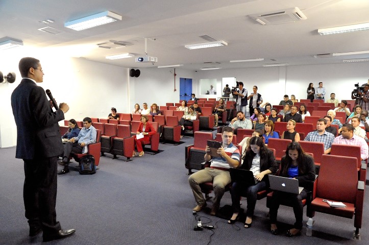 Jornalistas participam de palestra na AL sobre atuação no período eleitoral