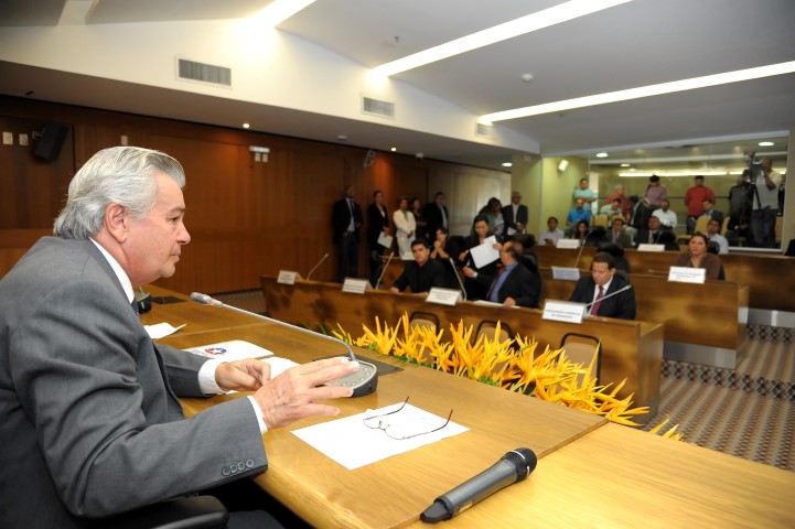 Arnaldo Melo preside a primeira reunião de trabalho do CISO