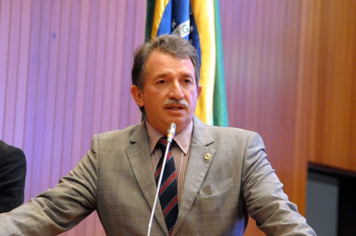 Deputado Magno Bacelar defende proposta de terceirização da Caema