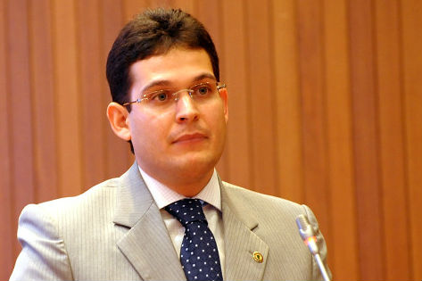 Deputado Alexandre Almeida defende pedido de empréstimo do Executivo