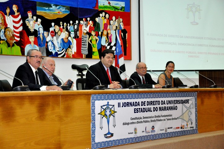 César Pires participa da abertura da II Jornada de Direito da Uema