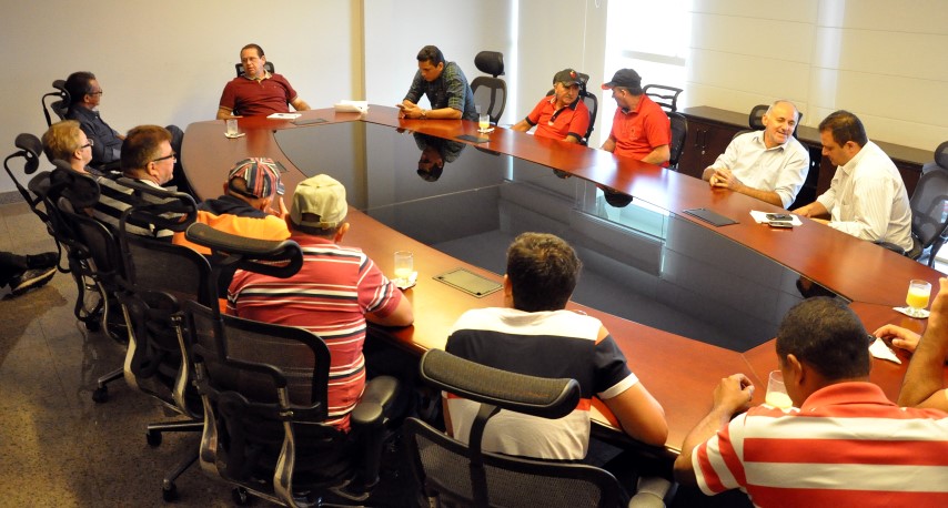 Assembleia recebe reivindicações de comunidade do Alto Alegre do Pindaré