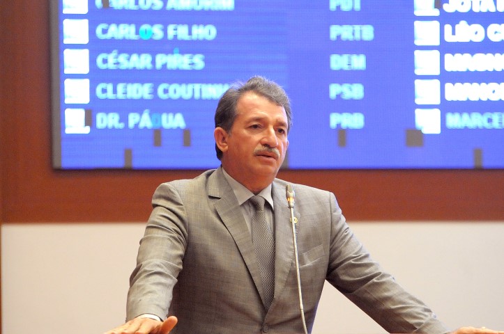 Magno enaltece incentivos do Governo do Estado a projetos industriais  