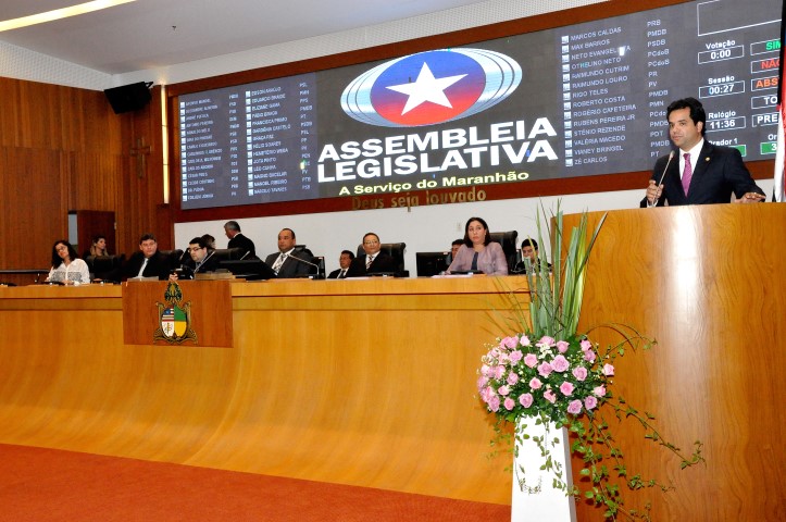 Assembleia Legislativa homenageia profissional contábil em sessão solene