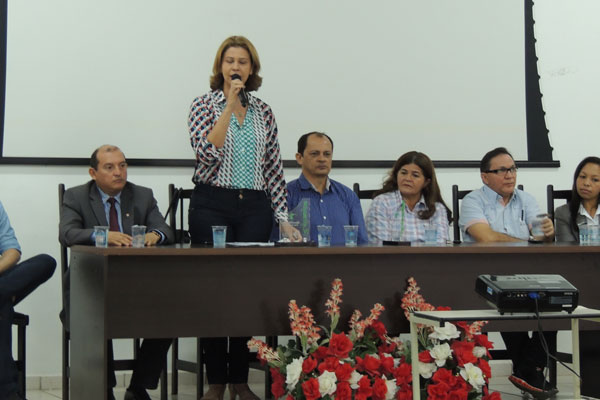 Valéria Macedo cumpre extensa agenda na região Sul do Maranhão