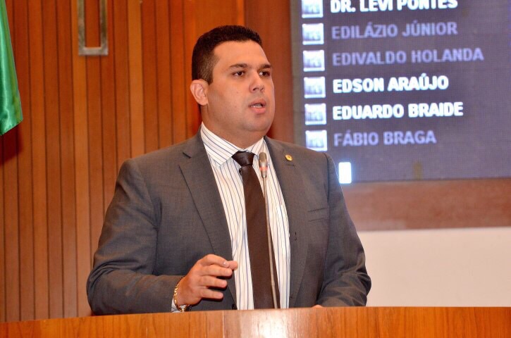 Deputado Fábio Macêdo defende obras de infraestrutura na MA 026