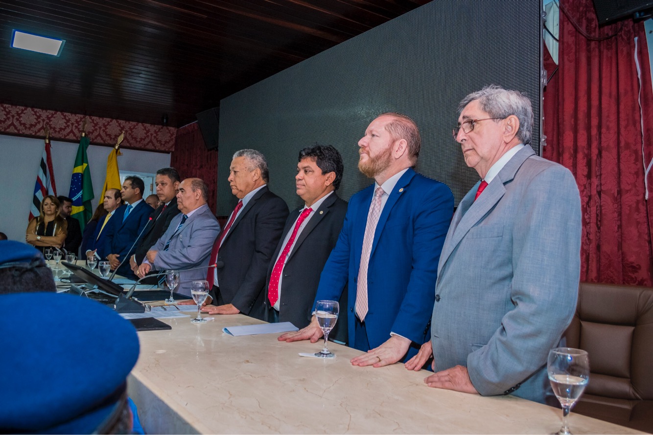 Presidente Othelino Neto participa da reabertura dos trabalhos da Câmara Municipal de São Luís