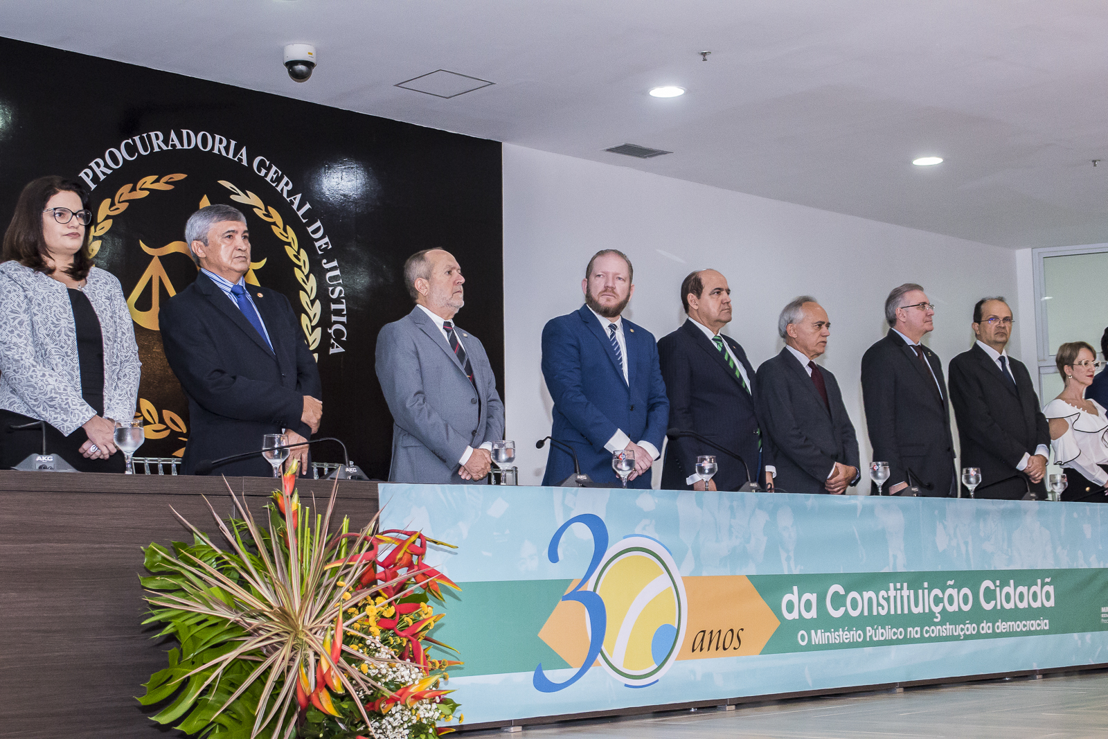 Othelino Neto prestigia seminário em homenagem aos 30 anos da Constituição Federal