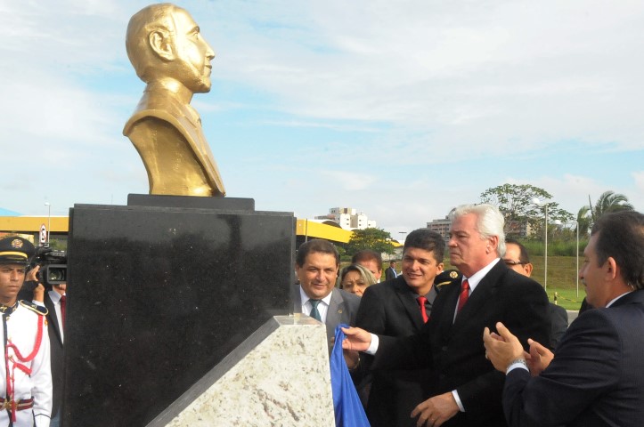 Arnaldo Melo abre comemorações do 179º aniversário da Assembleia Legislativa 