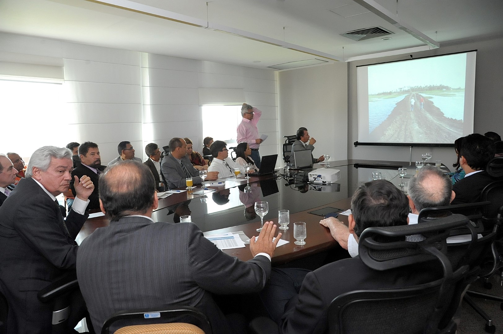 Deputados e autoridades discutem enfrentamento da estiagem no Maranhão