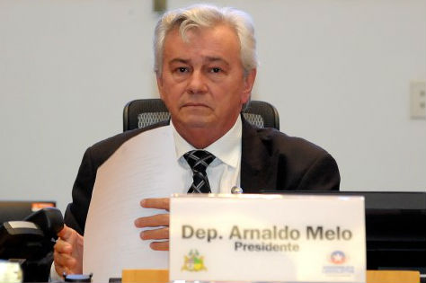 Arnaldo Melo apresenta balanço positivo das ações da ALEMA em 2013