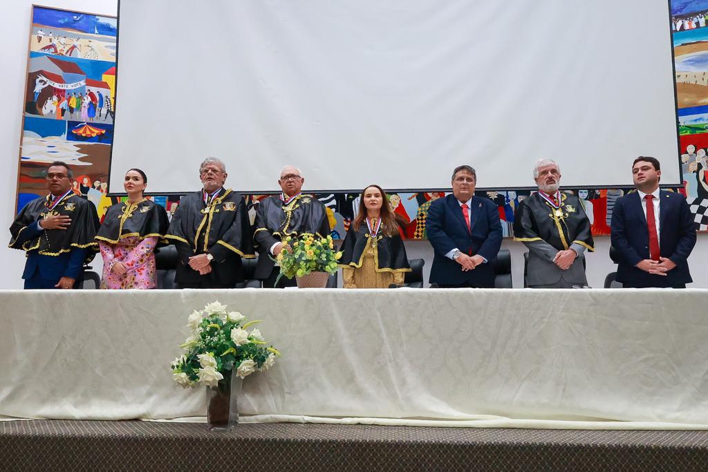 Assembleia homenageia os 15 anos da Academia Maranhense de Ciências em sessão solene