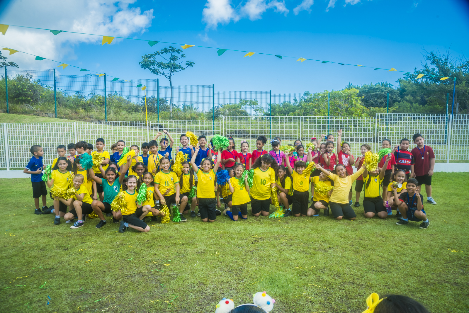 Alunos participam de minitorneio de futebol na Creche-Escola Sementinha