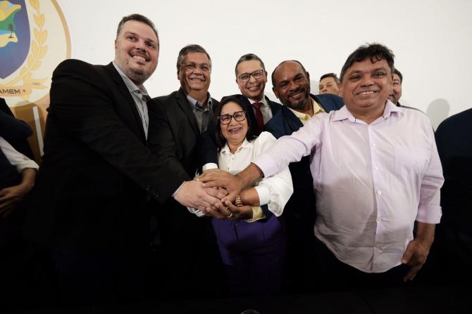 Carlos Lula prestigia assinatura da ordem de serviço da nova sede da PRF/MA