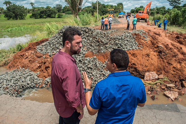 Fábio Macedo cobra providências para recuperação de trecho interrompido na BR-135