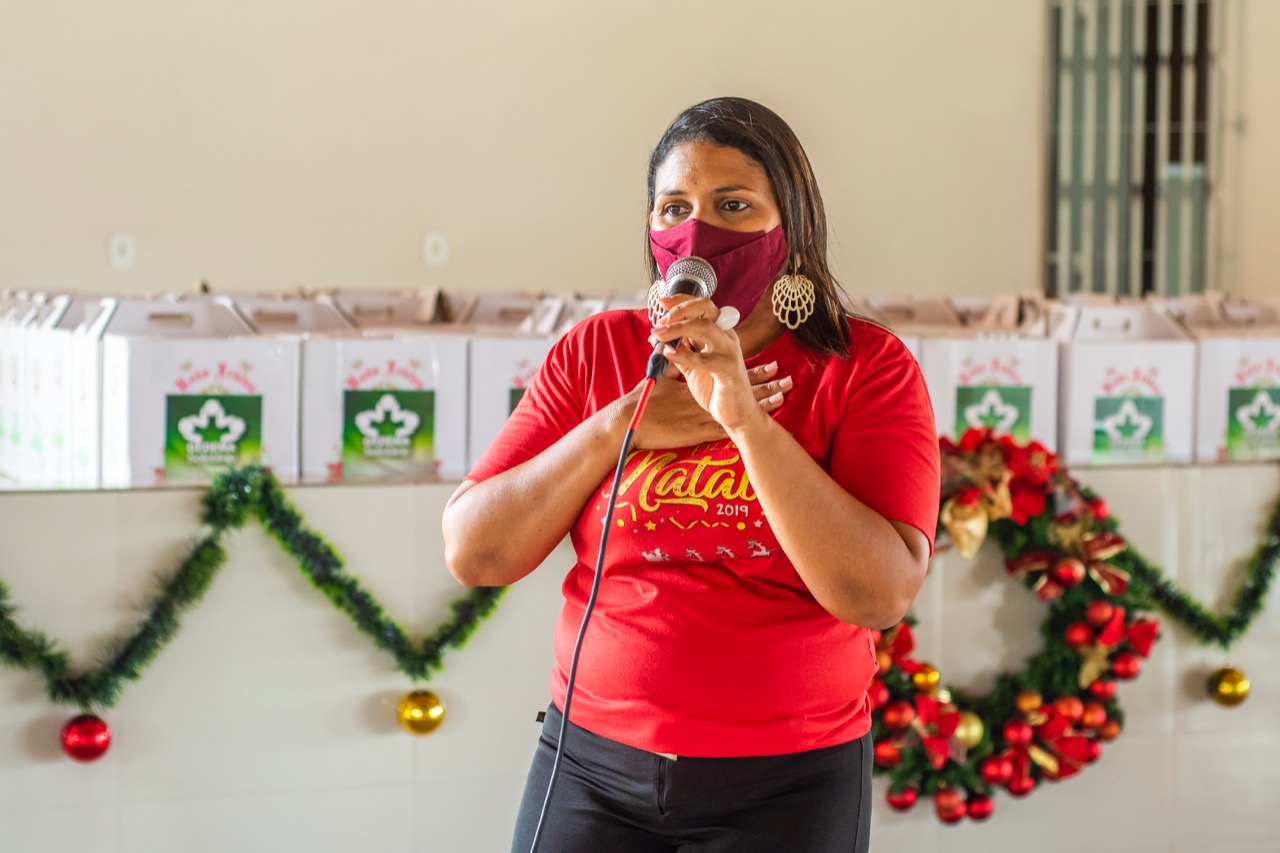 A coordenadora do programa Sol Nascente, Chintya Vieira, agradeceu aos alunos e a toda a sua equipe de trabalho 