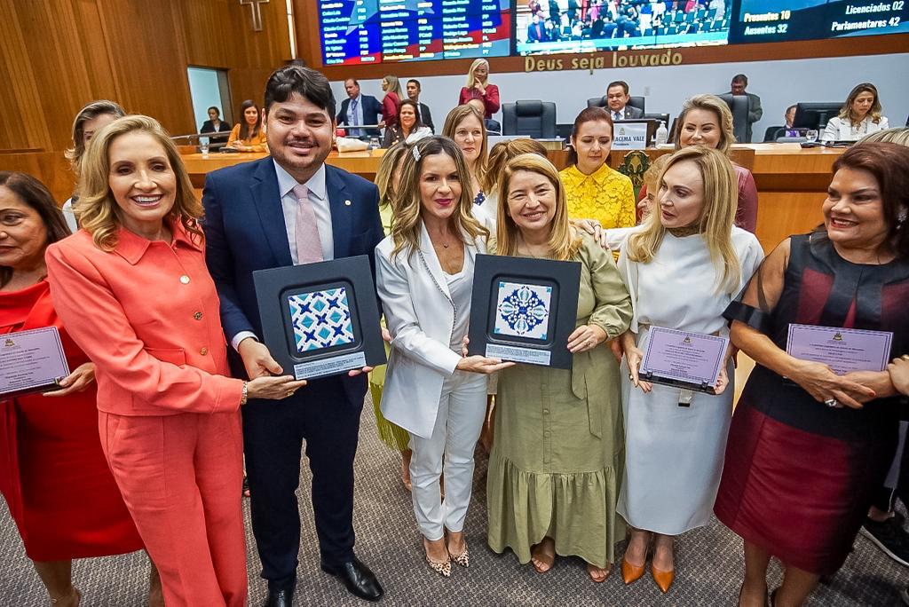 Homenageadas receberam placas de reconhecimento ao trabalho empreendedor que realizam no Maranhão 