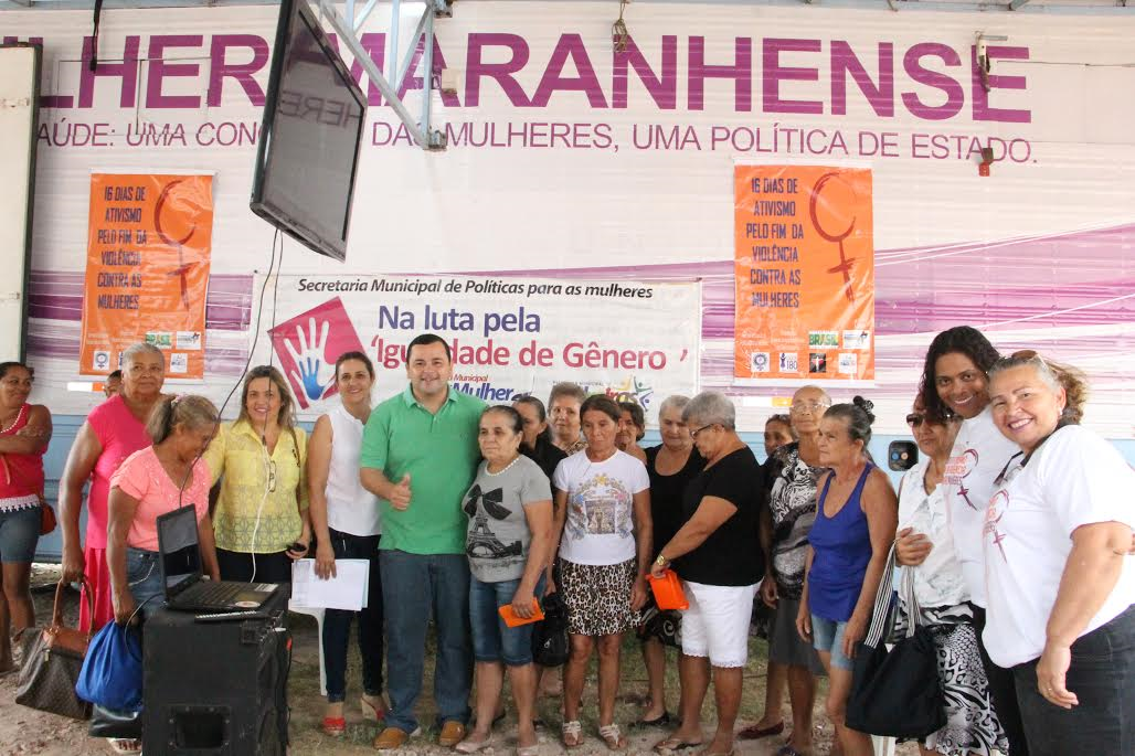 Deputado Vinicius Louro visita Carreta da Mulher Maranhense em Pedreiras