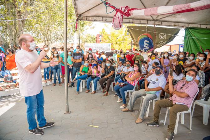 Em Monção, Othelino reitera apoio aos professores durante manifestação por melhorias salariais