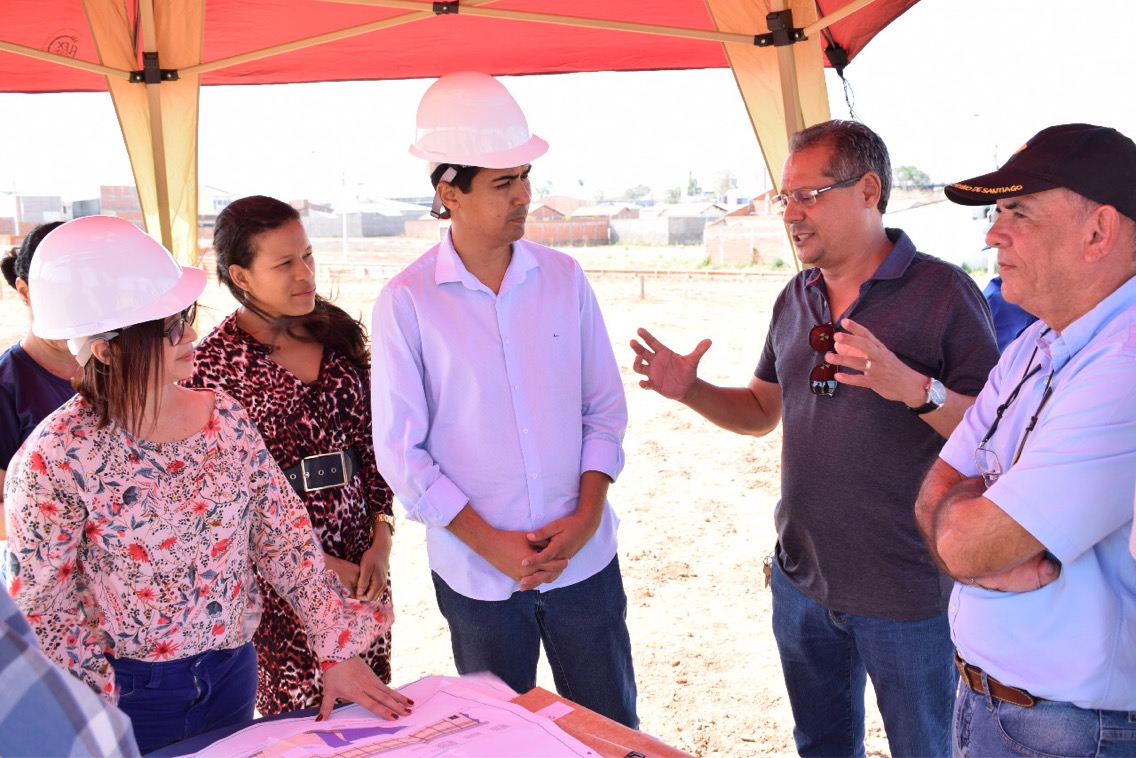 Deputado Marco Aurélio faz vistoria à obra do novo campus da Uemasul em Imperatriz