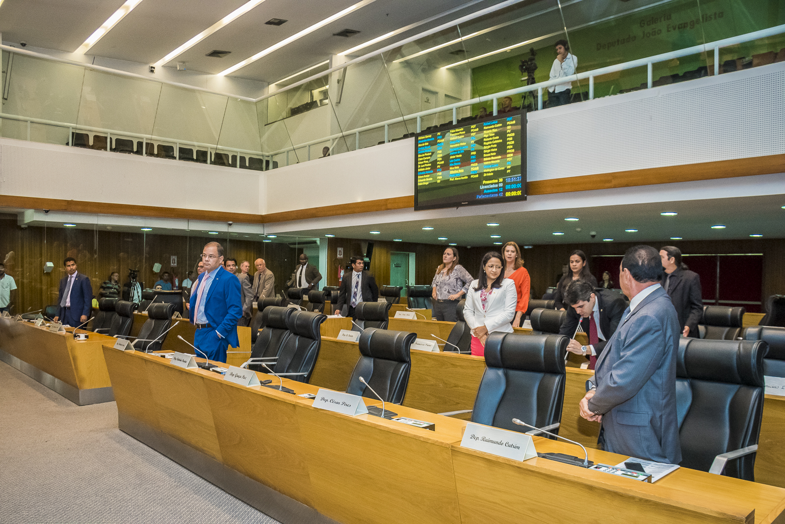 Plenário rejeita representação da deputada Andrea Murad contra o deputado Levi Pontes