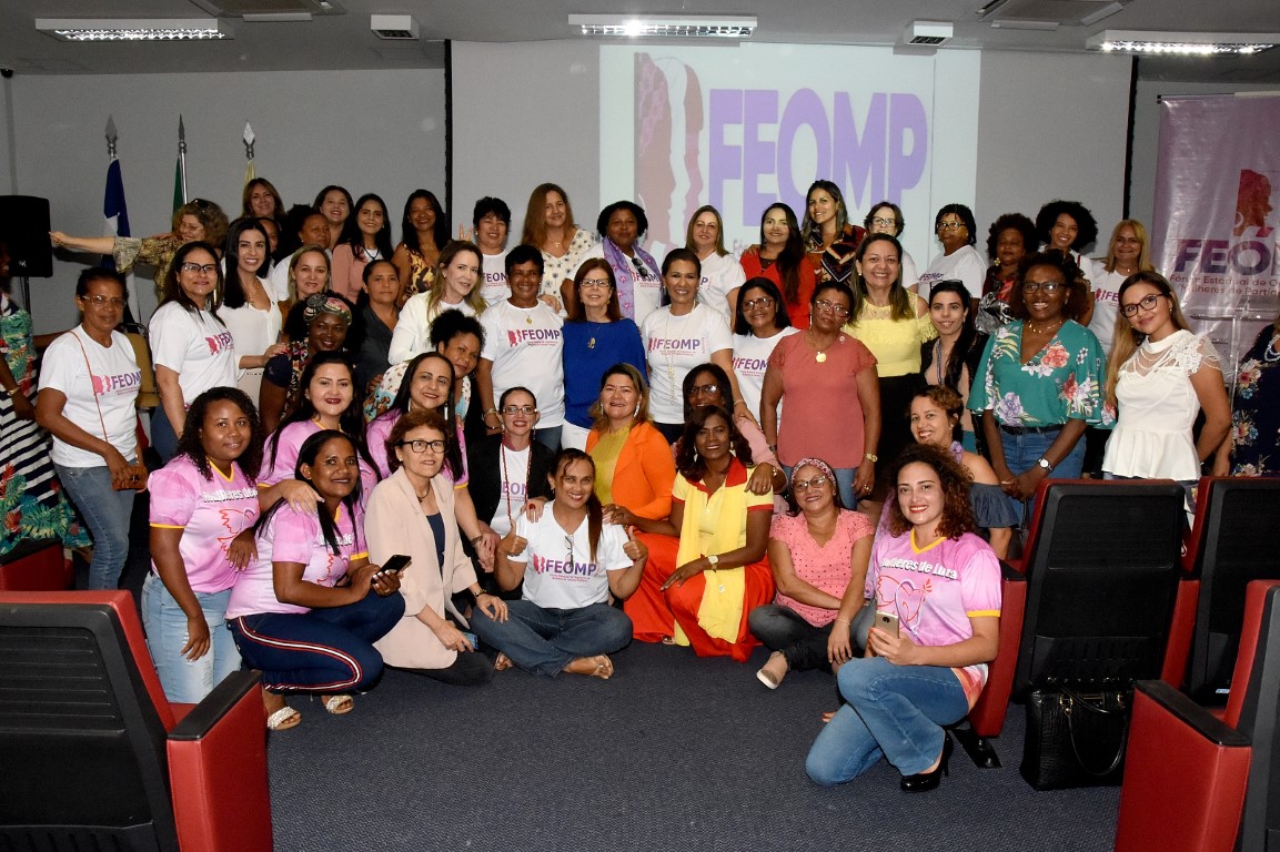 Deputadas participam do lançamento do Fórum Estadual de Organismos de Mulheres de Partidos Políticos