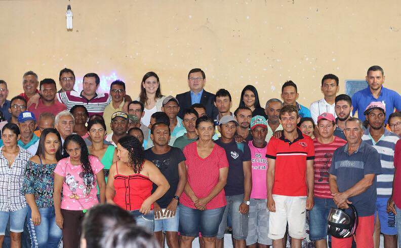 Stenio Rezende participa de café da manhã com trabalhadores da limpeza pública de Vitorino Freire