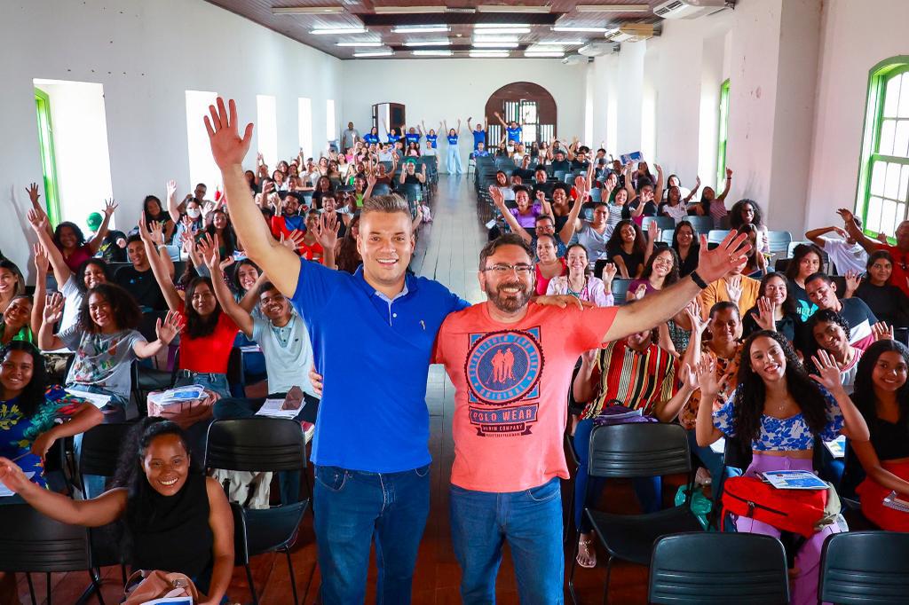 ‘Aprova São Luís’, iniciativa de Neto Evangelista, dá início às aulas gratuitas e preparatórias para o Enem