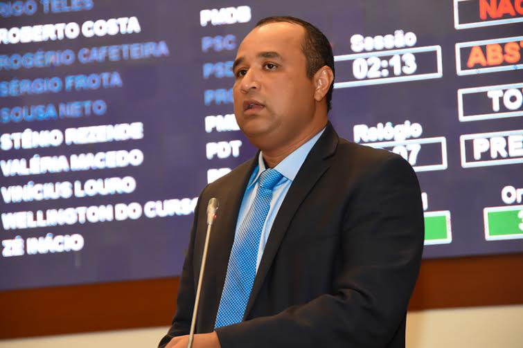 Deputado Roberto Costa alerta para a possibilidade do fim do Pibid no Maranhão