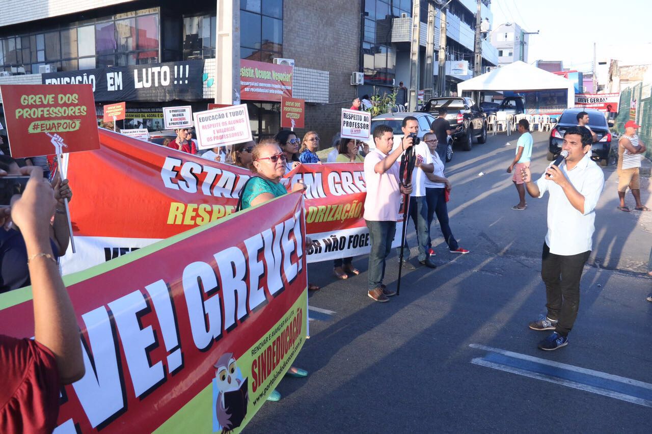 Wellington fala da greve dos professores e afirma que prefeito desrespeita a Educação