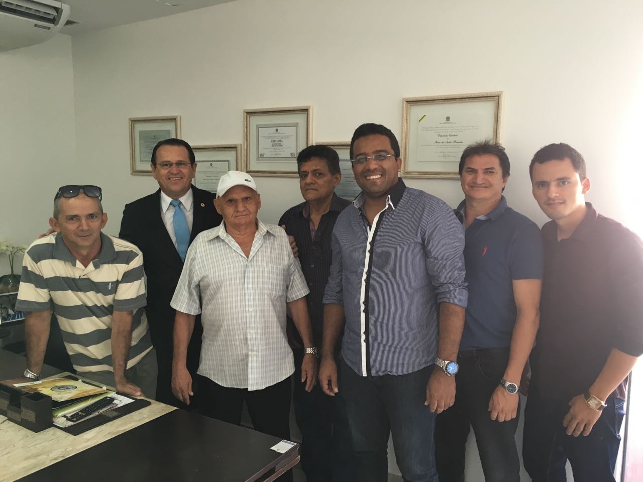 Deputado Stênio Rezende recebe visita dos prefeitos de Nova Colinas e Riachão