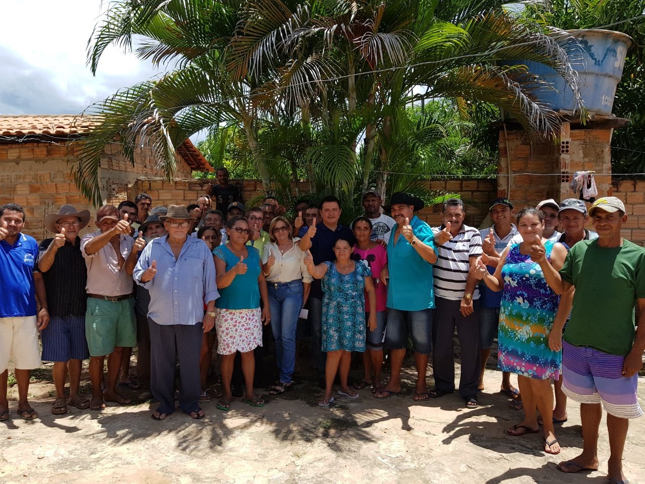 Rigo Teles recebe apoio político das lideranças e da população do povoado Ipiranga